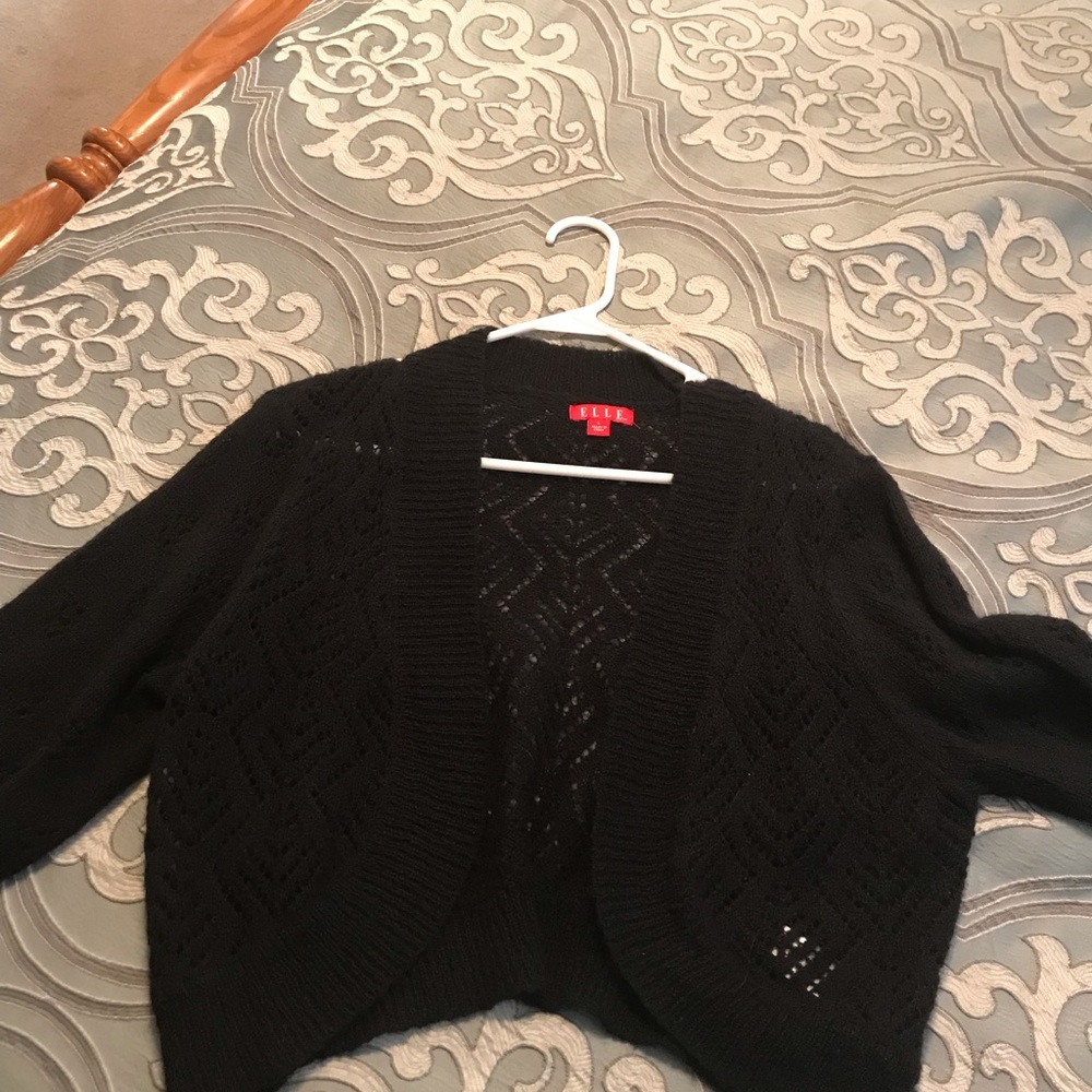 Black shrug